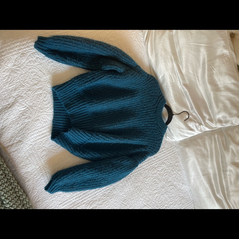 Blue chunky sweater
